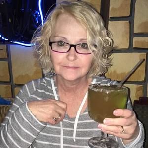 Meet your Posher, Cheryl